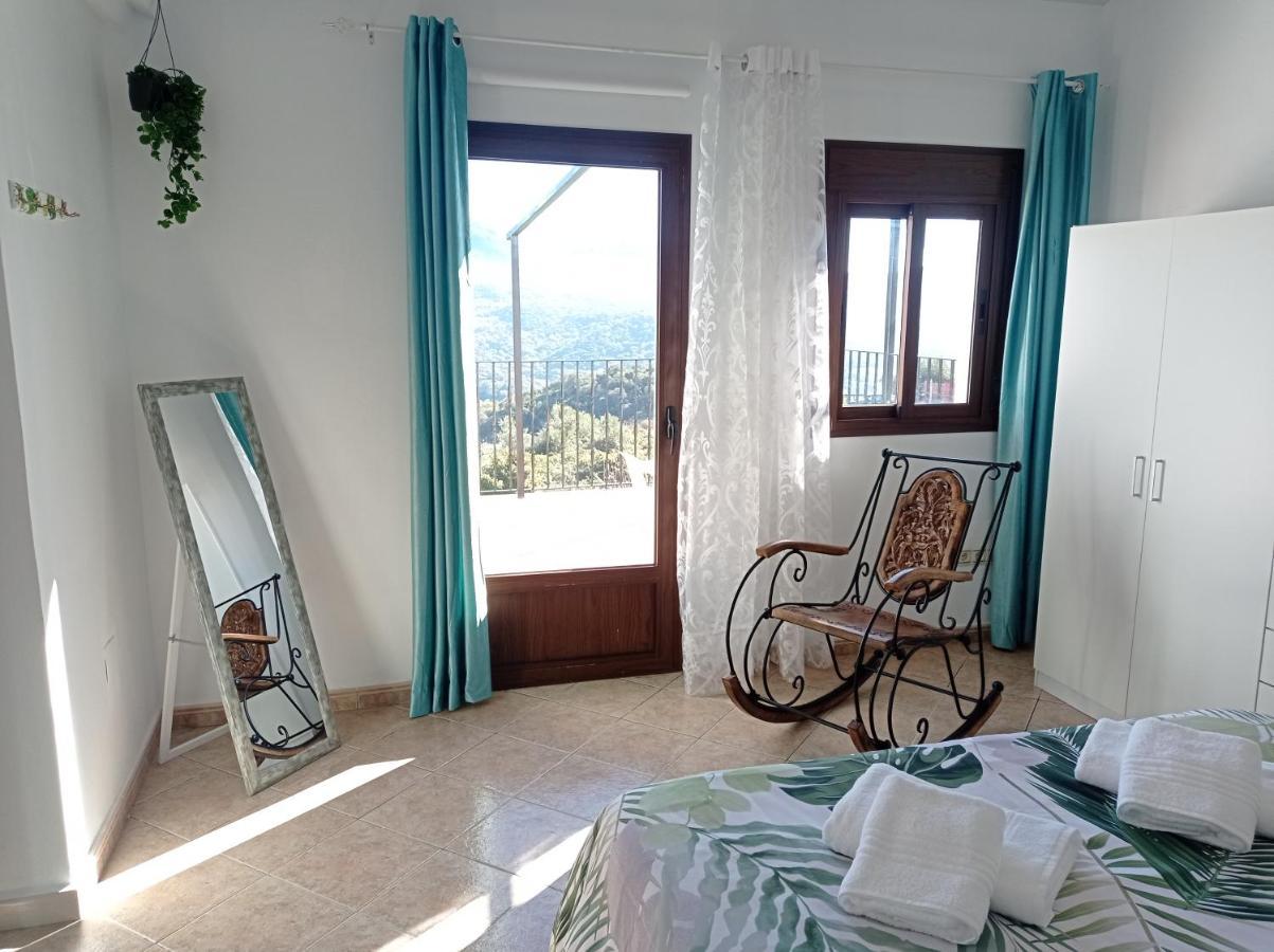 Apartamento Valle Del Guadiaro Cortes de la Frontera Eksteriør billede